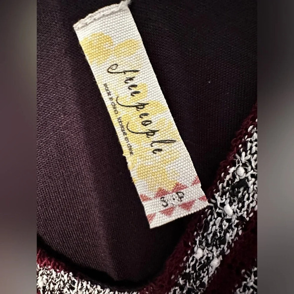 FREE PROPLE S Maverick Knit Gray Eggplant Stripe Wrap Lined Skater Dress V Neck - Picture 6 of 14